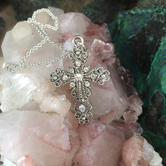 Lovely Little Cross - Picture 3 of 8